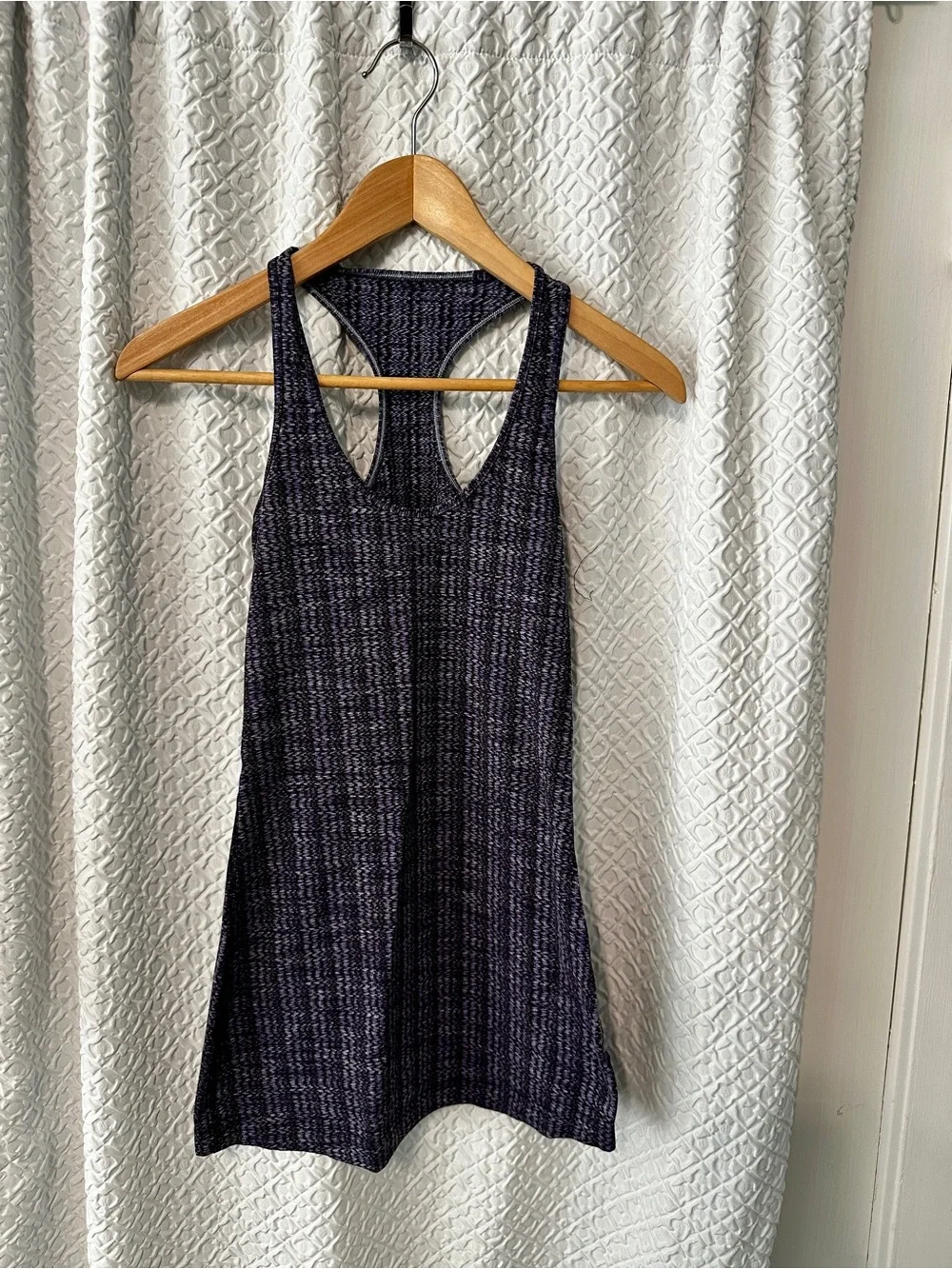 lululemon athletica super popular